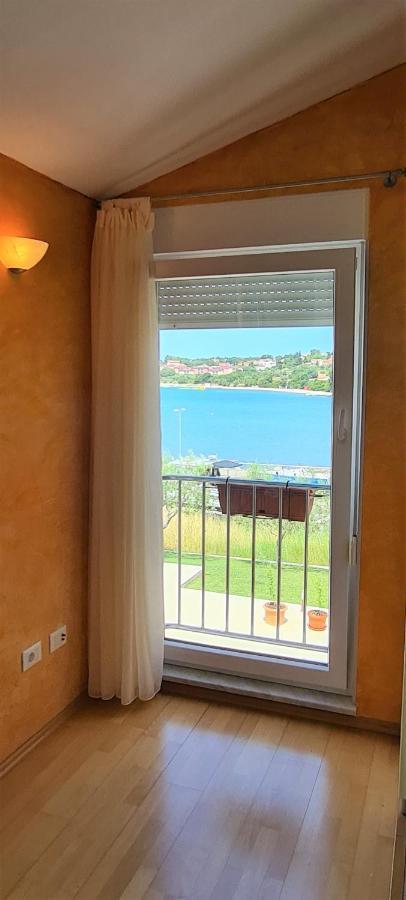 Apartman Maksim بنجول المظهر الخارجي الصورة
